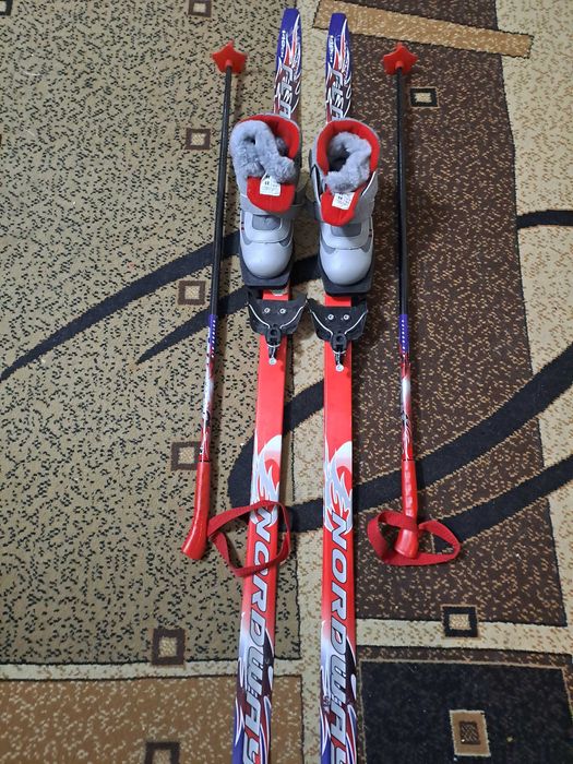 Продам лыжи,в идеальгом состоянии