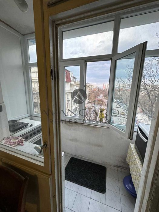 Продава се Двустаен апартамент в Пловдив, Кючук Париж - 78 кв.м за 1077 €/кв.м - Снимка #7