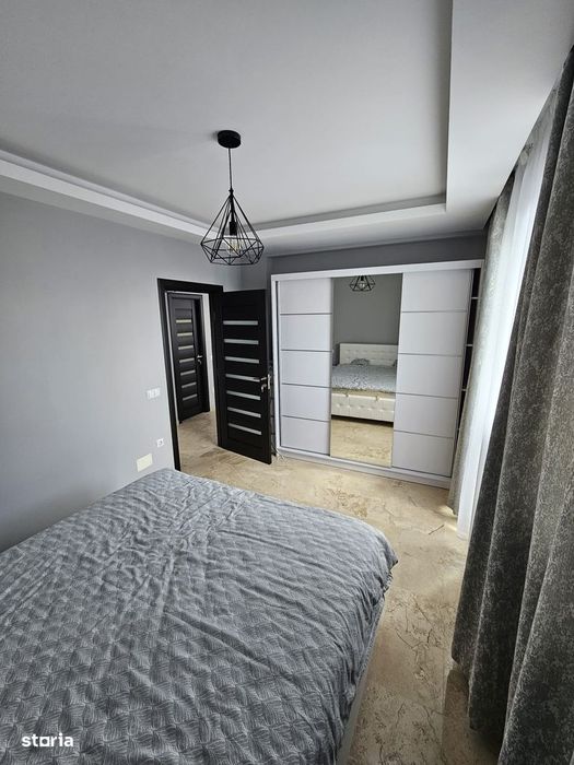 De Închiriat apartament tip Penthouse de 3 camere Strada Stelelor! — fotografia 3
