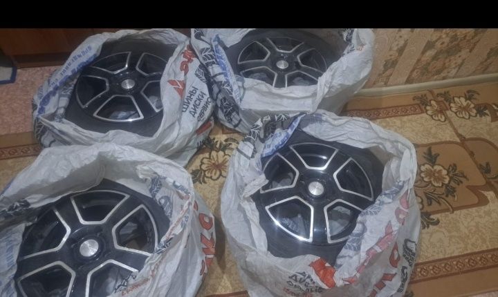 Продам титановые диски