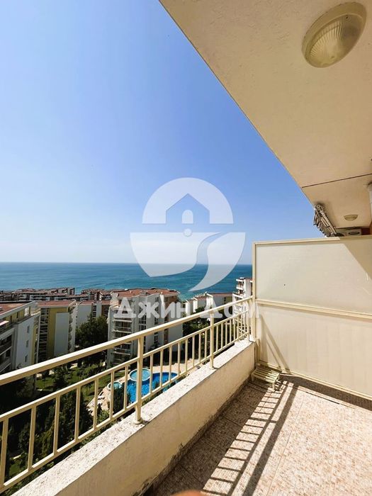 Продава се Двустаен апартамент в Свети Влас - 75 кв.м за 1340 €/кв.м - Снимка #3