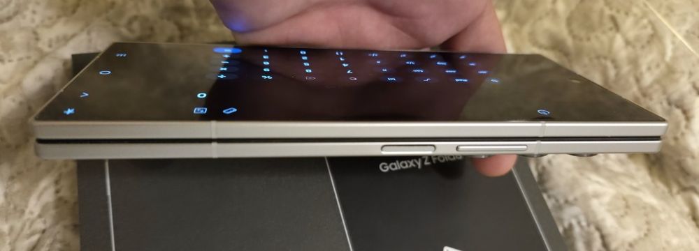 Fold 7, gri , 512 gb , factura,garantie 1 an