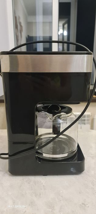 Кофеварка (как новая) Brayer