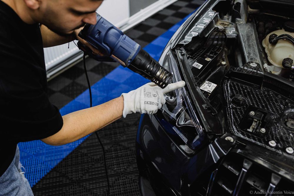 Polish Faruri | Folie Geamuri Auto | Detailing | Colantare | Tuning