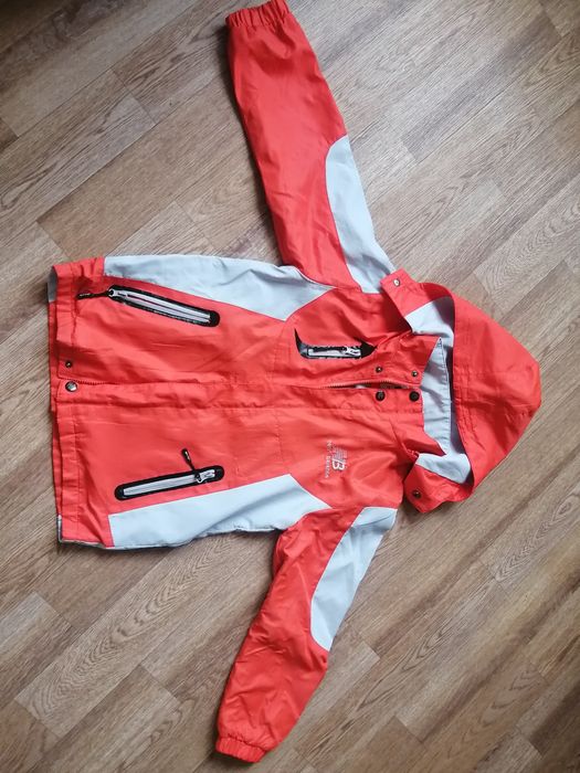 Ветровка на мальчика 8-11 лет