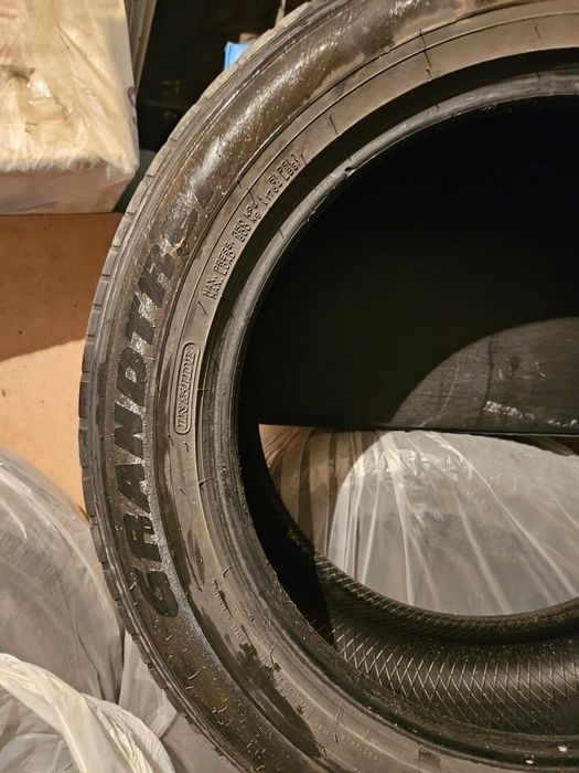 Продам шины DUNLOP б/у