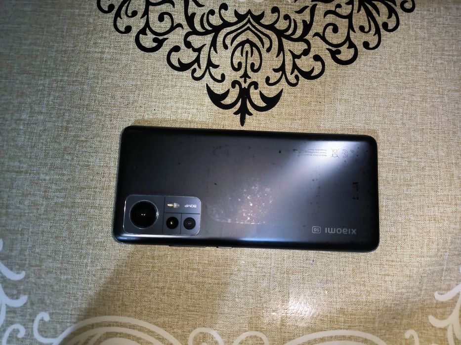 Xiomi x 12 8/256