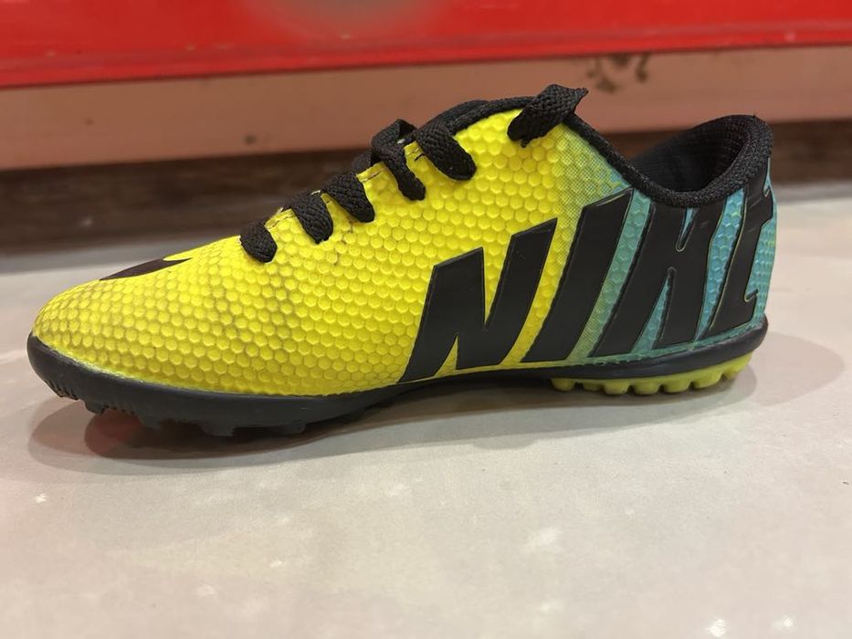 Футболни обувки, бутонки Найк/ Nike