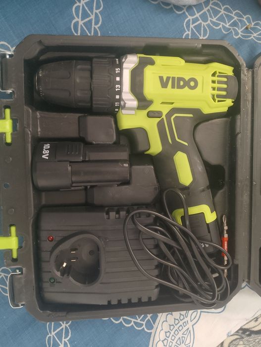 шуруповерт "VIDO"