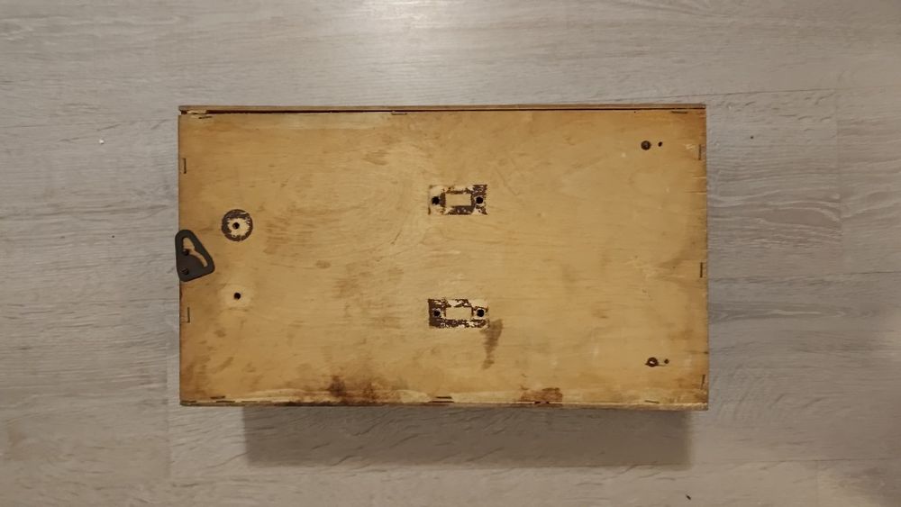 Vând carcasa ceas pendula Iantar