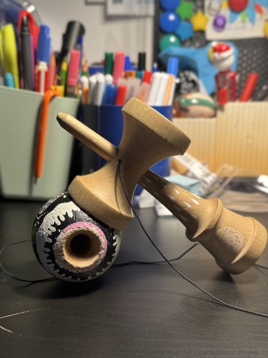 Kendama USA KUSA X GHOST TOWN COLLAB ! Editie Limitata !