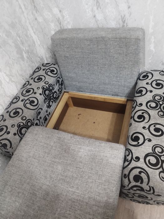 Продам кресло -тахту 10000