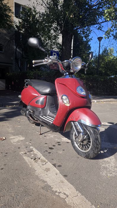 Vand scuter marca Znen