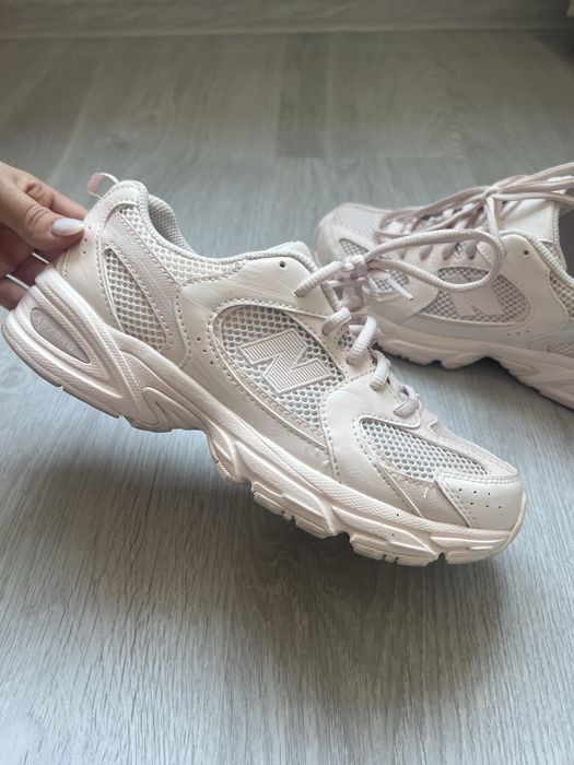 Дамски обувки new balance