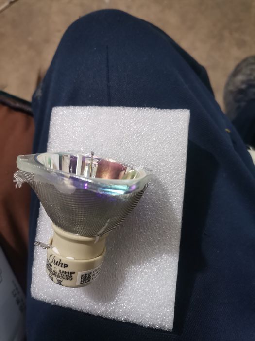 Лампа от проектора  новая