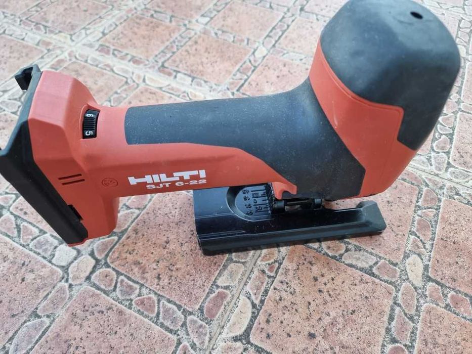 Hilti SJD 22A - SJT 22A  NURON - акумулаторен прободен трион / зеге/