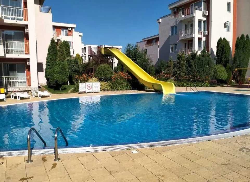 Дава се под наем Ателие в к.к. Слънчев бряг - 42 кв.м за 400 € - Снимка #11