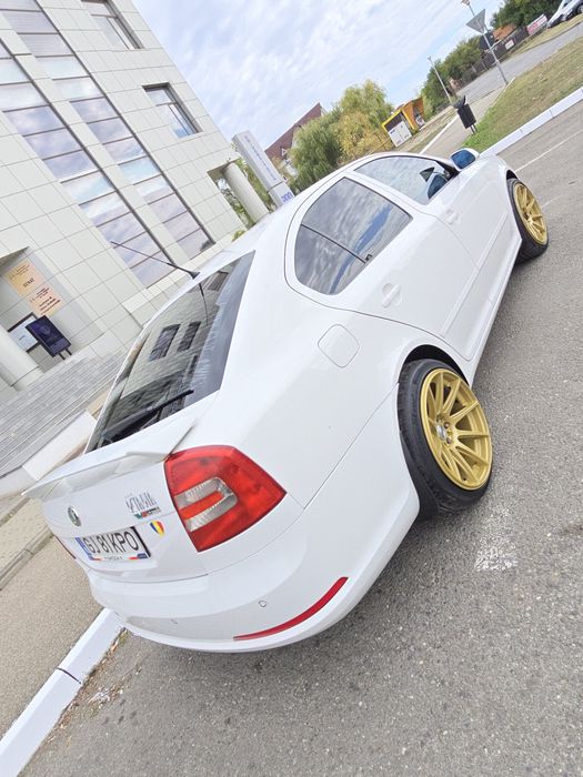 SKODA Octavia 2008 — imagine 3
