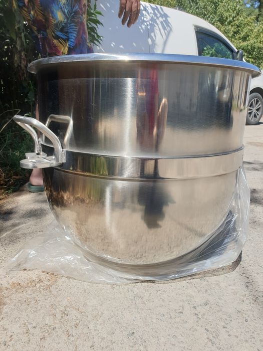 Продам Дежа новая 60 л