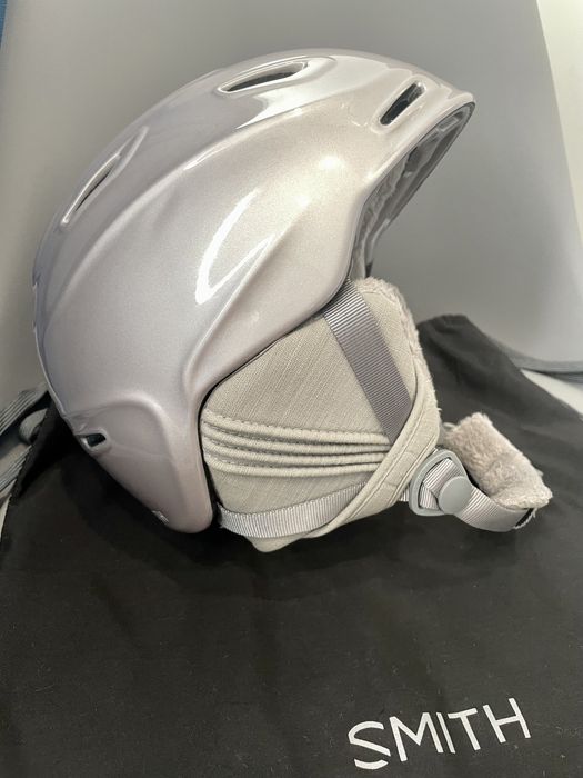 Срочная продажа! Шлем Smith чехол и подшлемник в подарок