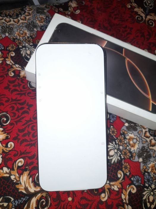Iphone 16 pro max yangi ochilmagan