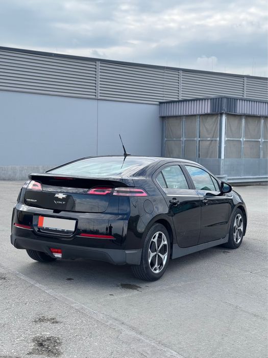 Chevrolet Volt 2013  plug in hybrid