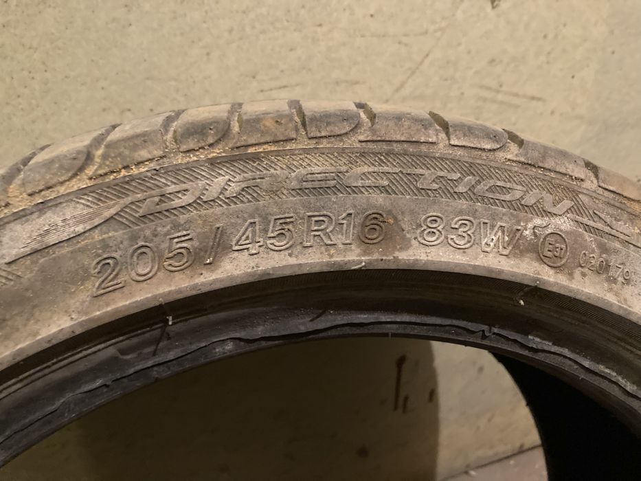 Автомобилни гуми