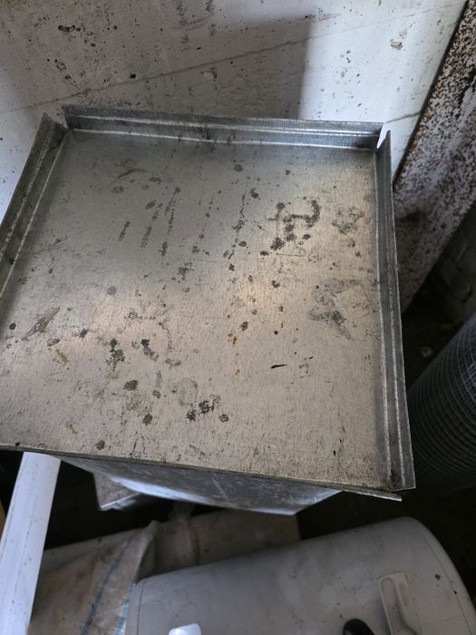 Продам оцинкованный ящик