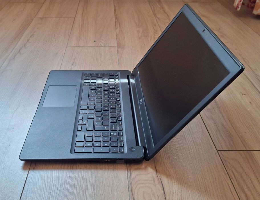 15.6' Dell Latitude 3500 Intel Core i5-8265u/12GB DDR4/256GB SSD/Подсветка