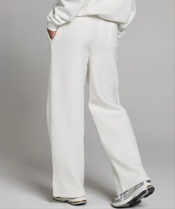 My protein бял анцуг