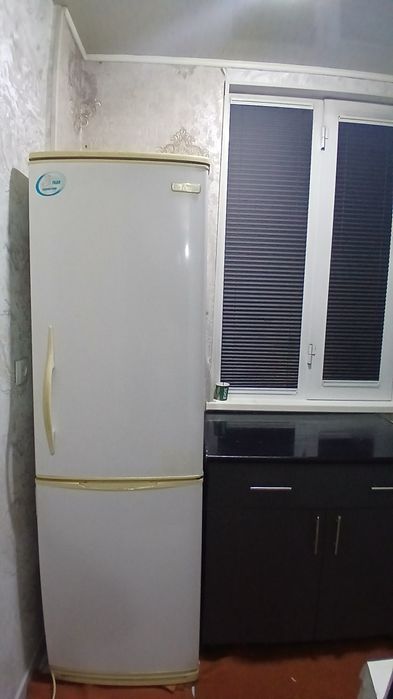 Срочно: Без маклер Чилонзор Парлиаментда 2/2/4 узок муддатга ижарага у