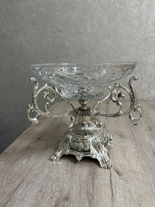 Ваза для фруктов хрустальная