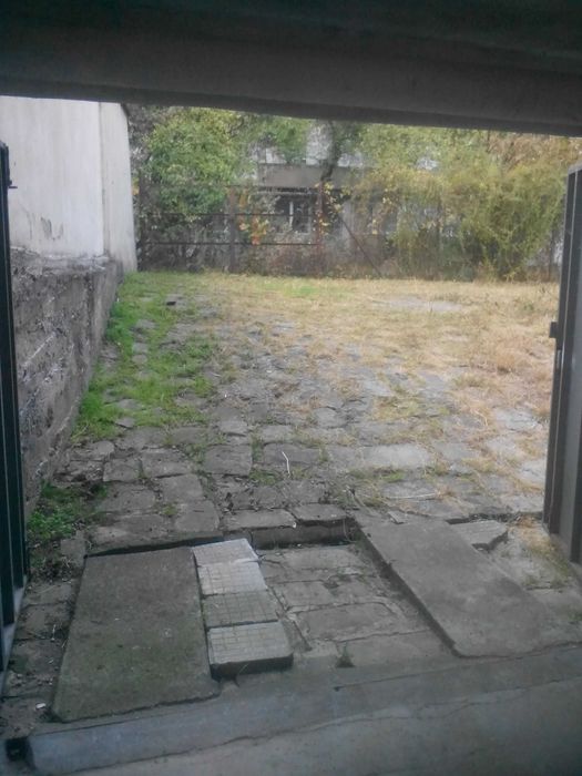 Дава се под наем Гараж / Паркомясто в София, Гео Милев - 16 кв.м за 119.34 € - Снимка #3