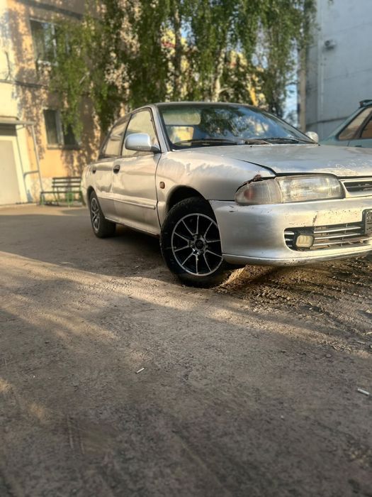 Mitsubishi lanser 1993г