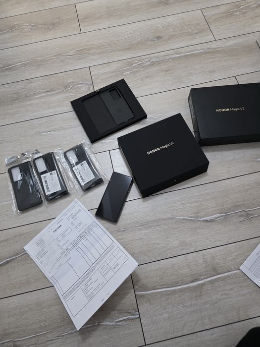 Honor v2 la cutie
