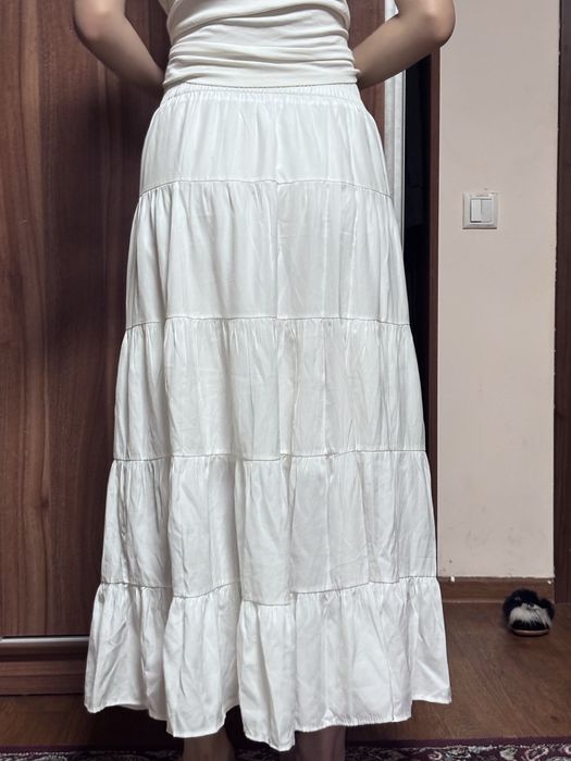 Юбка белого цвета