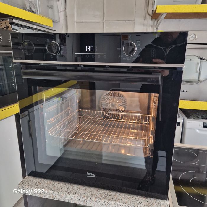 Фурна за вграждане BEKO