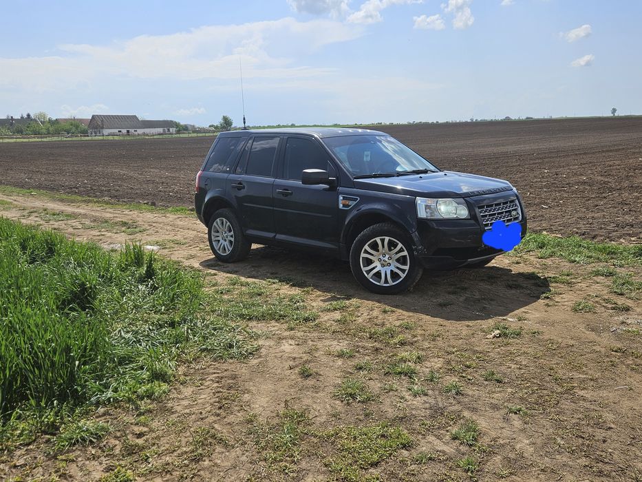 Vând Land Rover Freelander 2