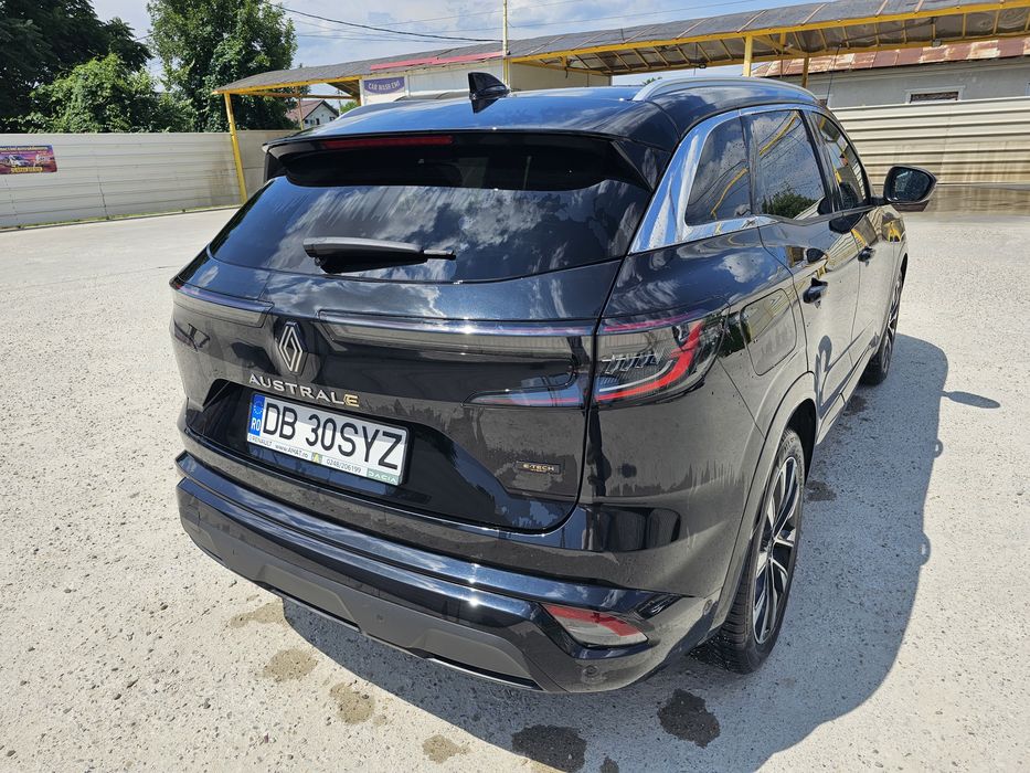 Renault Austral ful hibrid   in garantie