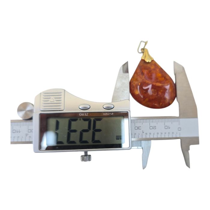 Pandantiv chihlimbar