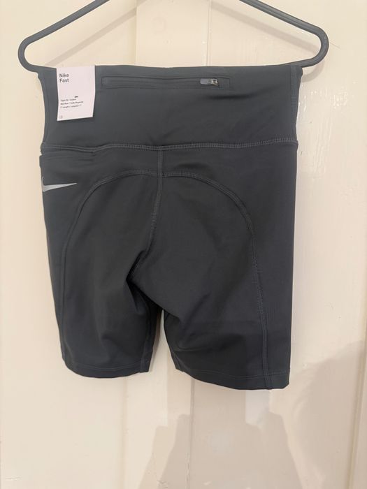 Дамски къс клин Nike dri fit