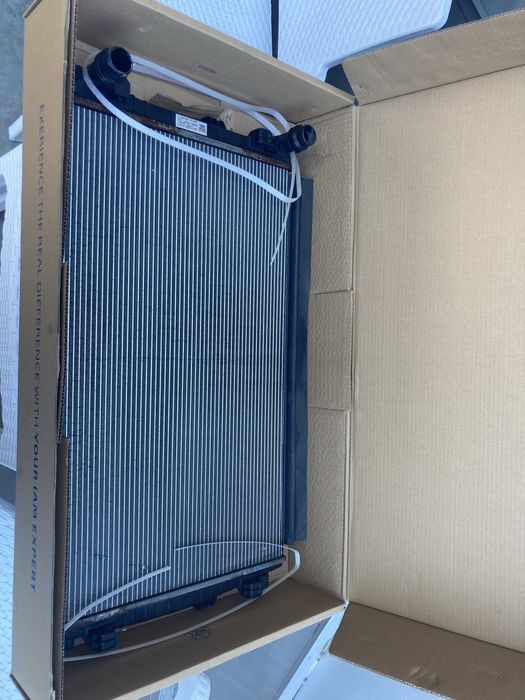 воден радиатор за Passat b8