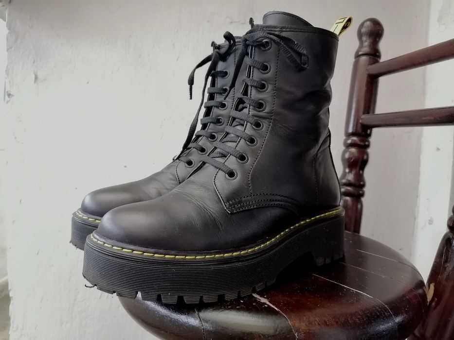 Боти естествена кожа и платформа 38.5