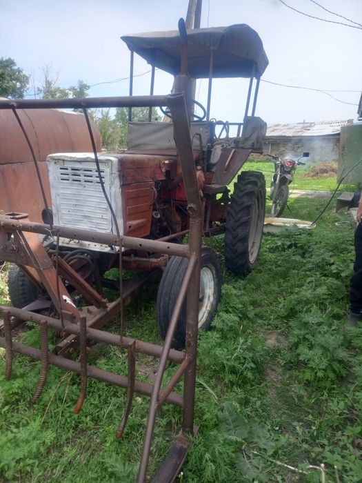 Продается трактор