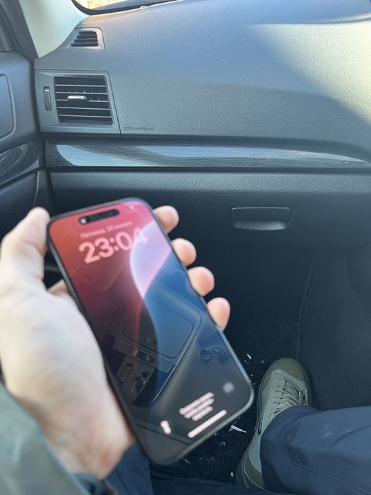 Продам Iphone 15 PRO Black