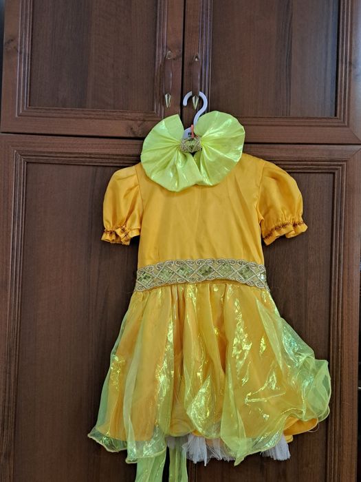 Қыздарға әдемі көйлектер