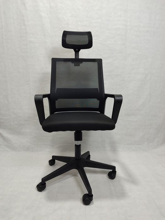 Офисное кресло модель polo. Kreslo polo. Sotiladi yangi