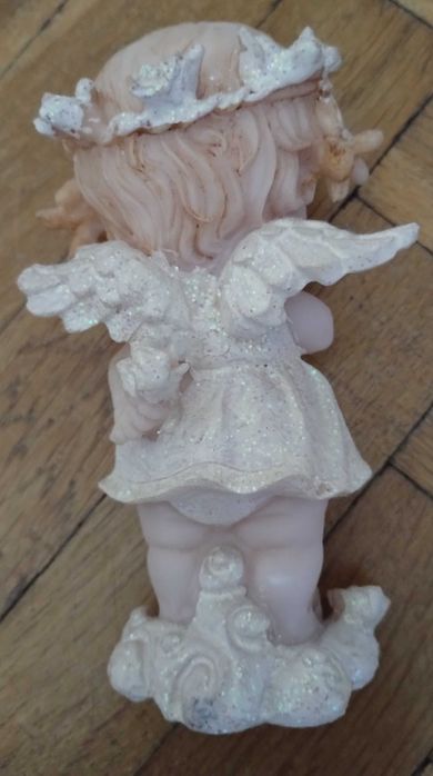 Фигурки на Ангели (момче/момиче) от смола (14х7см.)