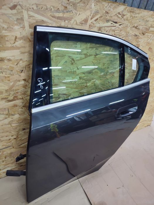 Usa portiera stanga Bmw seria 5 G60  fata spate