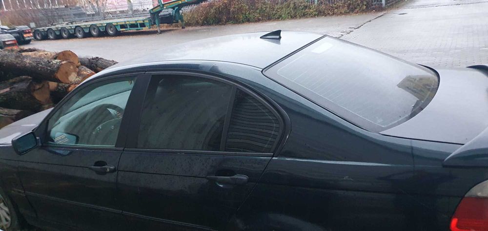 Vand BMW E46 pentru dezmembrat sau la dezmembrari